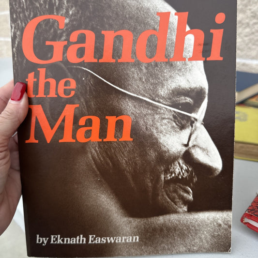 Gandhi the Man Paperback by Eknath Easwaran