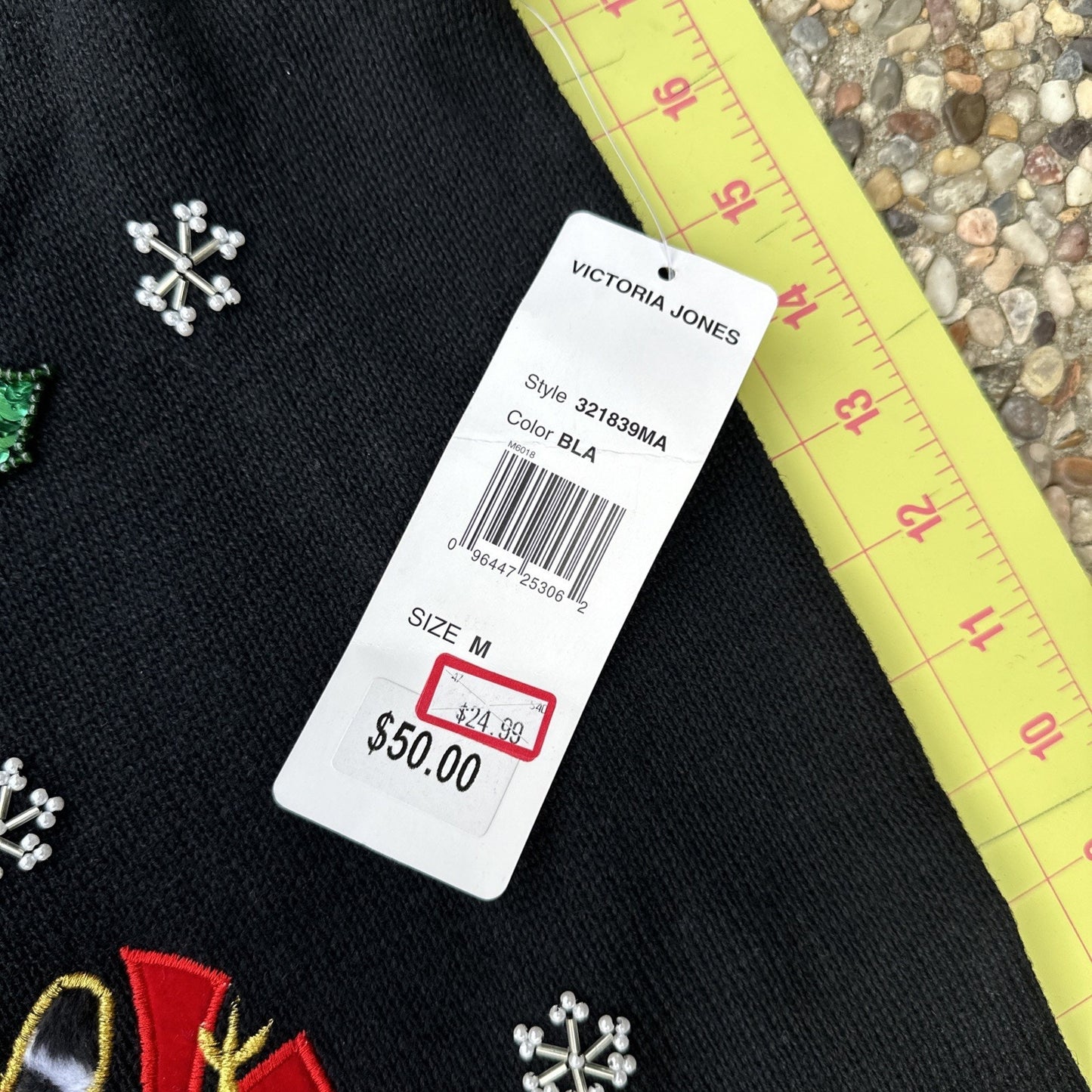 Victoria Jones Christmas Sweater Vest Women's Medium Multicolor Sleeveless