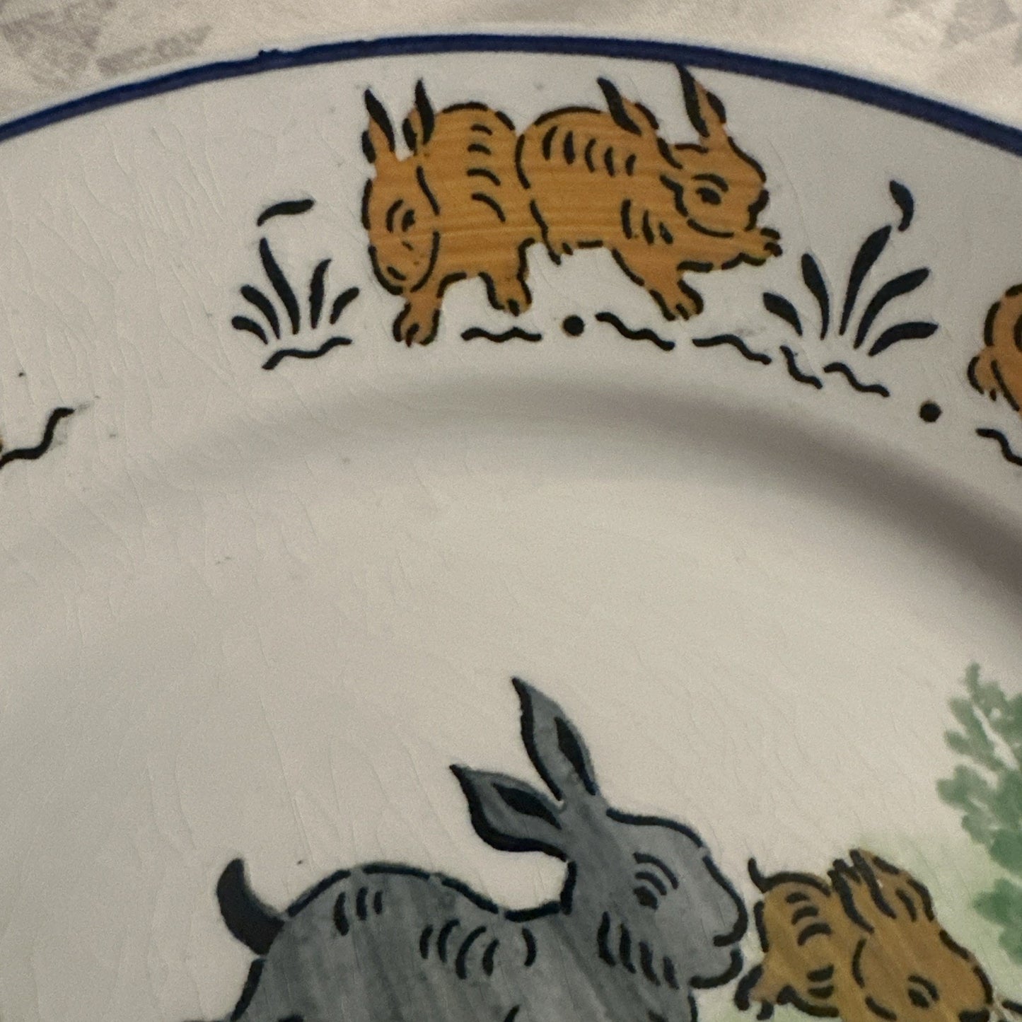 OPAQUE LUNEVILLE FRANCE Hand Painted Plate 9.25 In Vtg Bunny / Rabbit