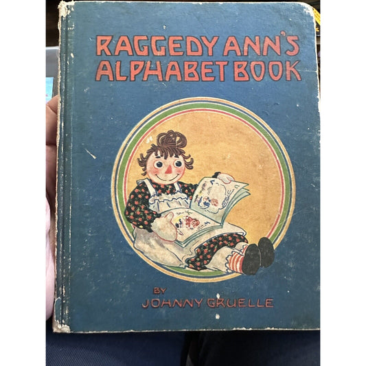 Raggedy Ann's Alphabet Book (1925) Vintage Hardcover First edition