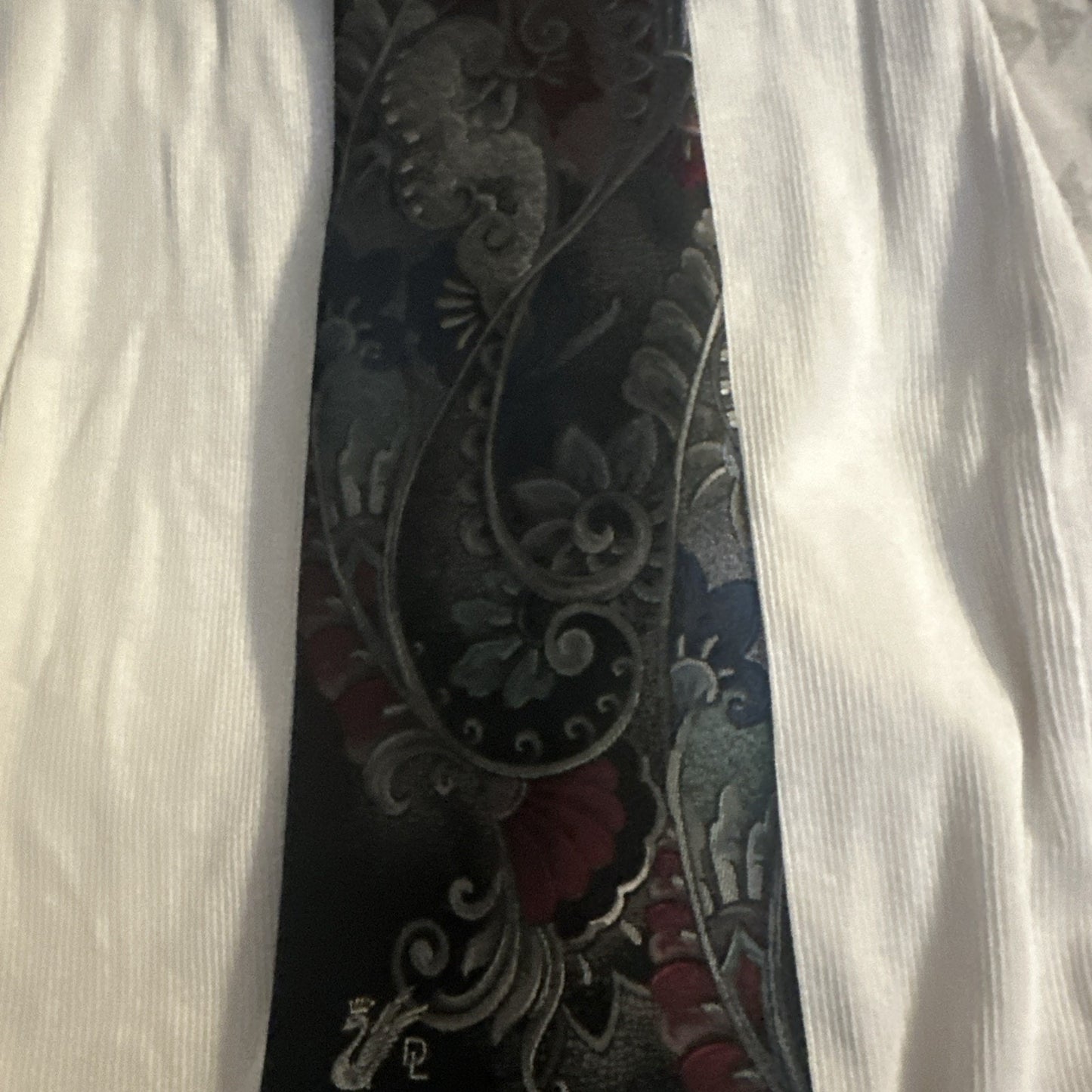 Vintage Don Loper Beverly Hills Silk Blend Neck Tie 57" Gray Paisley Pattern USA
