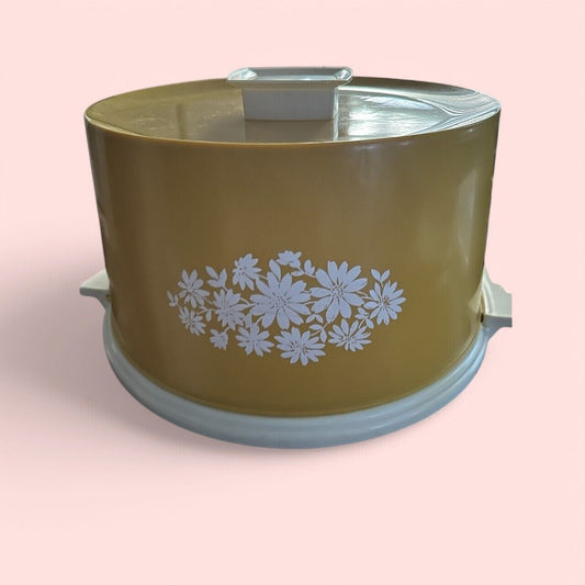 Vintage Plastic Cake Cover Carrier Harvest Yellow locking Lid with Floral Design