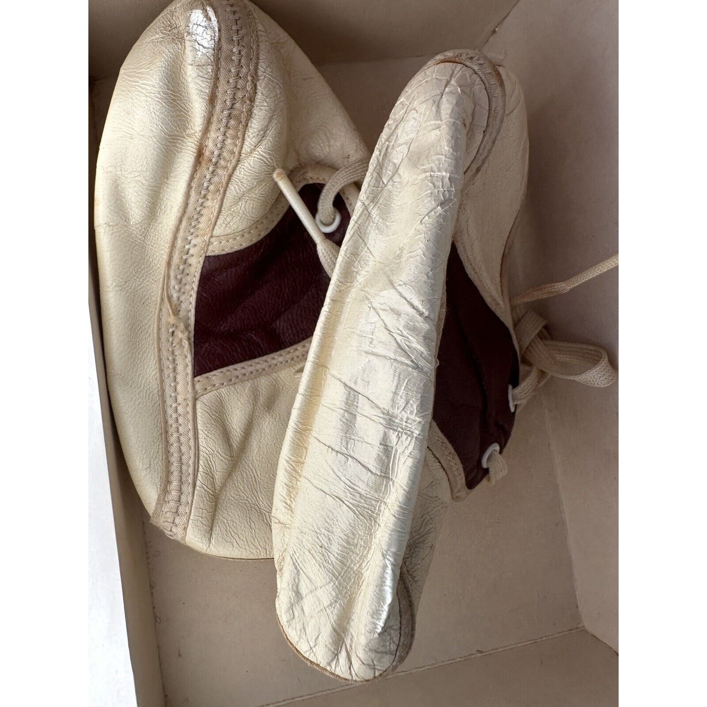 Vintage White Brown Baby Saddle Shoes Lace Up Faux Leather Size 3 With Box Baby deer Shoes