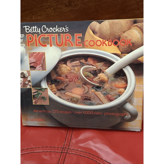Vintage 1983 HC 1st Printing Betty Crocker's Step By Step Picture Cookbook