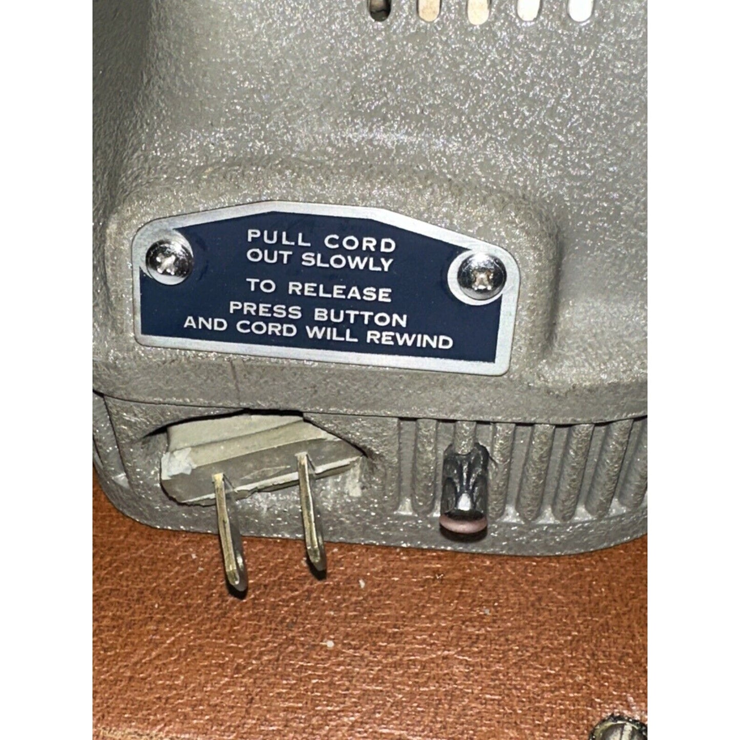 1950s DeJUR 8mm Home Movie Projector Model #750 w/Original Case