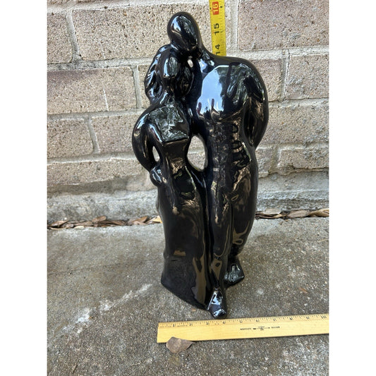 Set of 2 VTG Royal Haegar Man & Woman Couple Arm In Arm Statue Sculpture 16 Tall