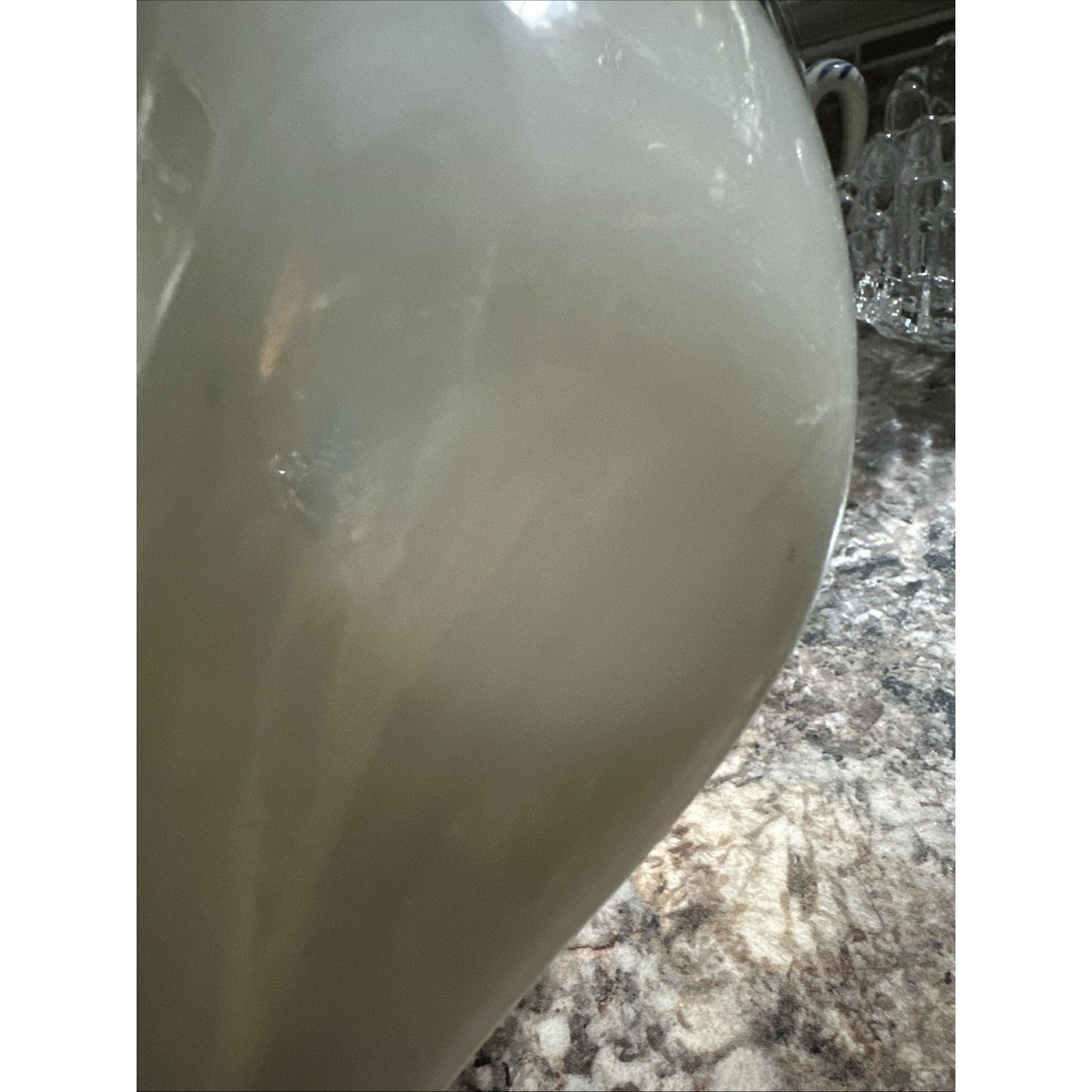 VINTAGE WHITE IRIDESCENT ART GLASS Vase Rare