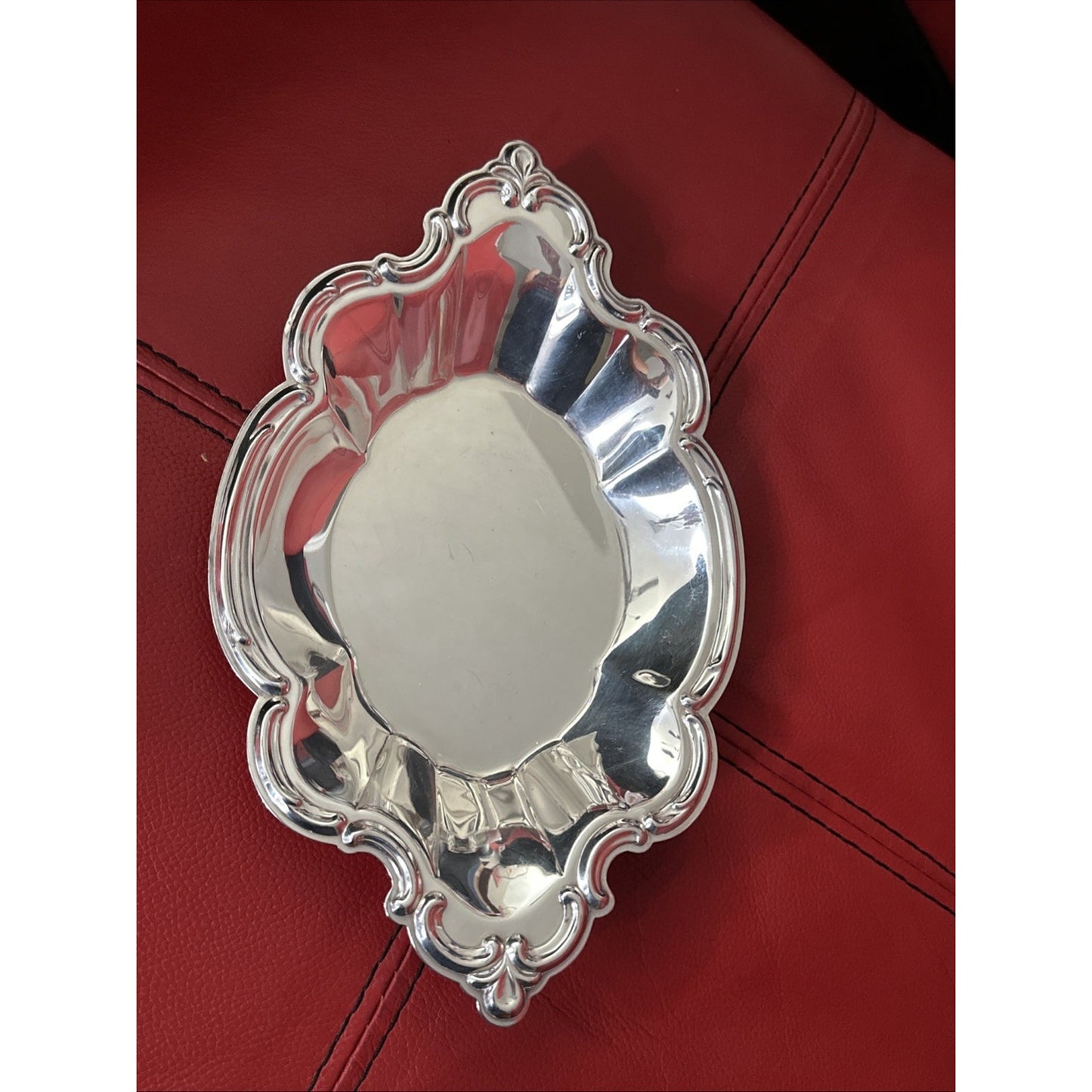 International Silver Wakefield 9" Silver Plate #548 Nut Candy Serving Dish