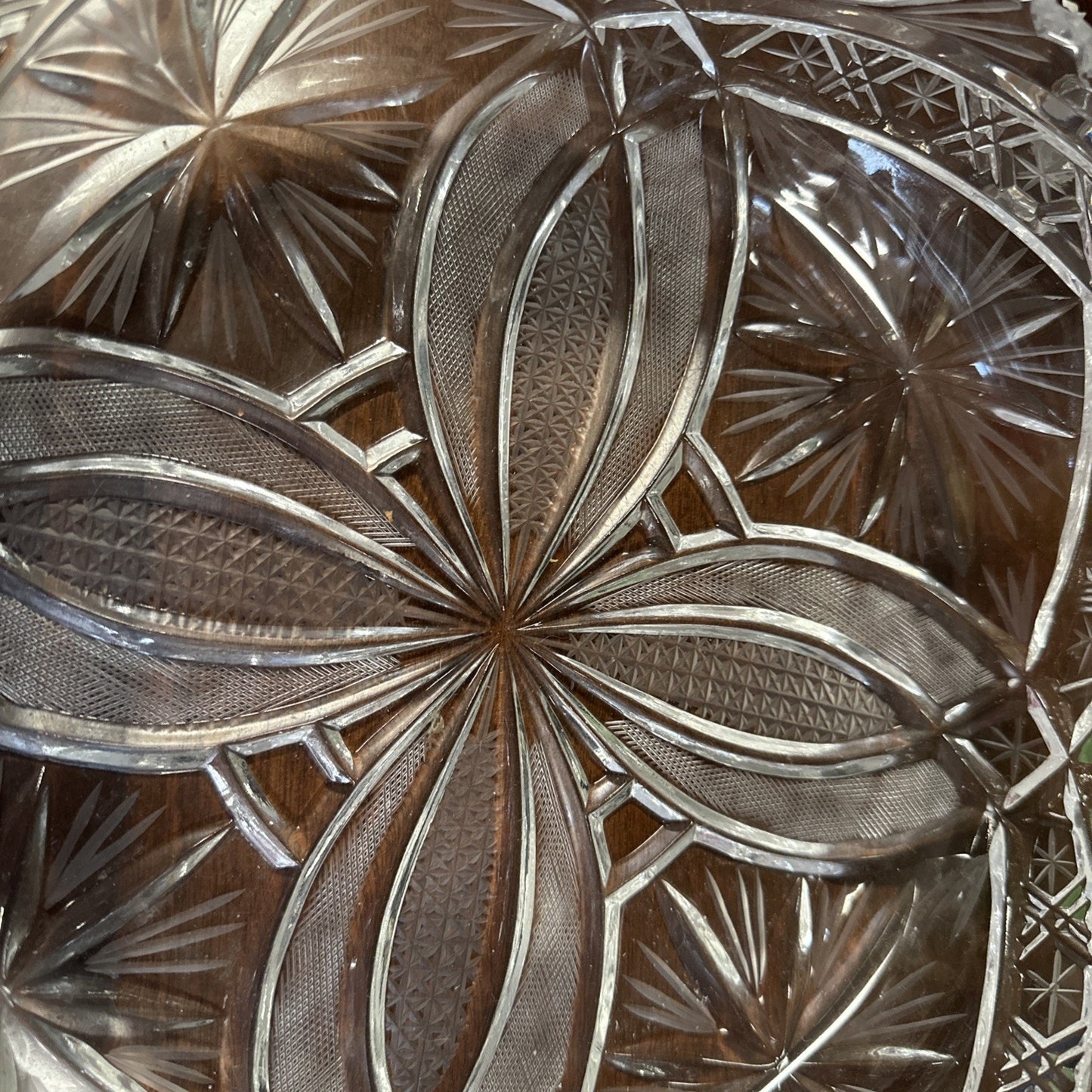 Vintage IrenA Hand Cut Lead Crystal Fan Pinwheel 9.25” Bowl Made In Poland