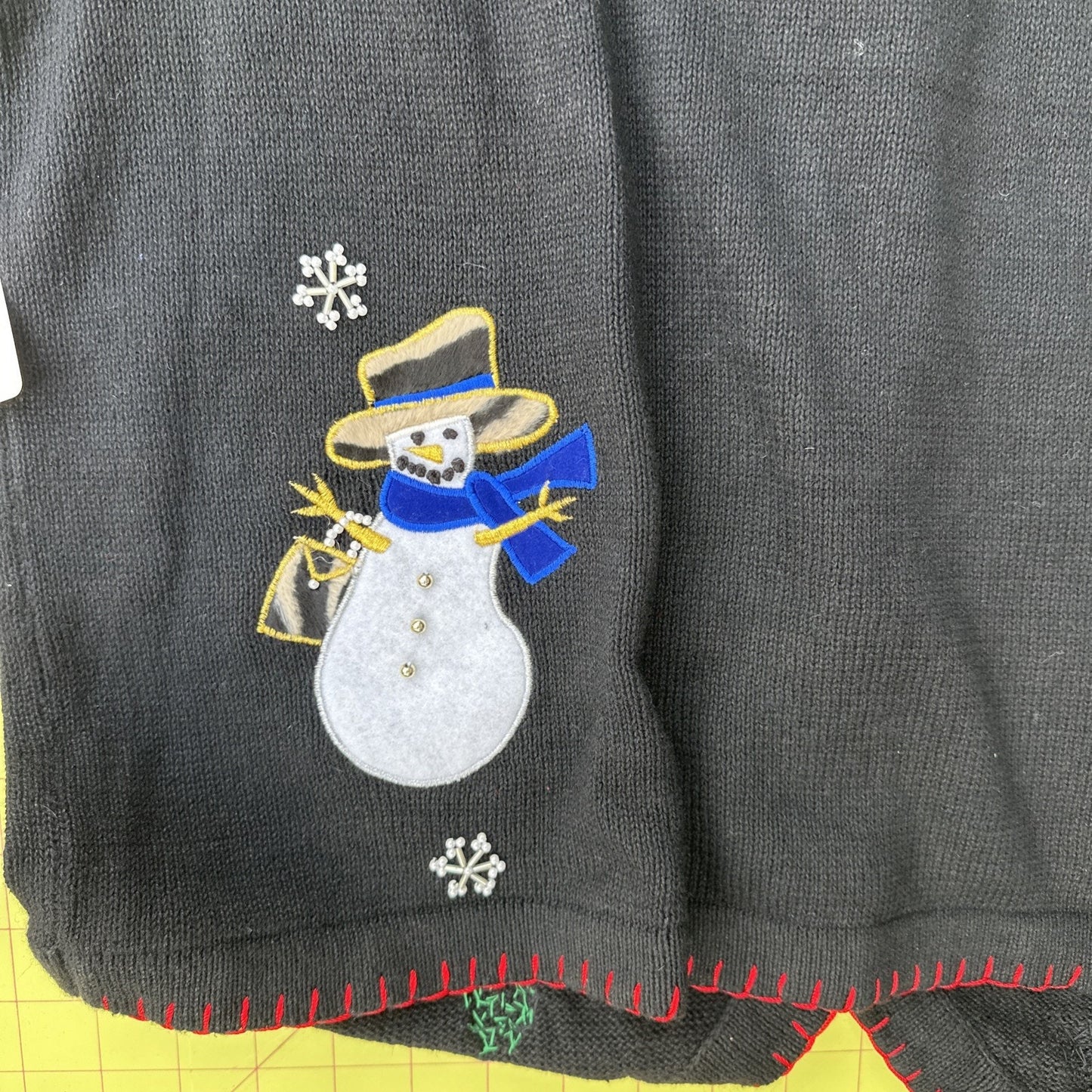 Victoria Jones Christmas Sweater Vest Women's Medium Multicolor Sleeveless