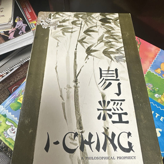 Vintage 1972 I Ching A Philosophical Prophecy Book Of Changes Box - no Coins