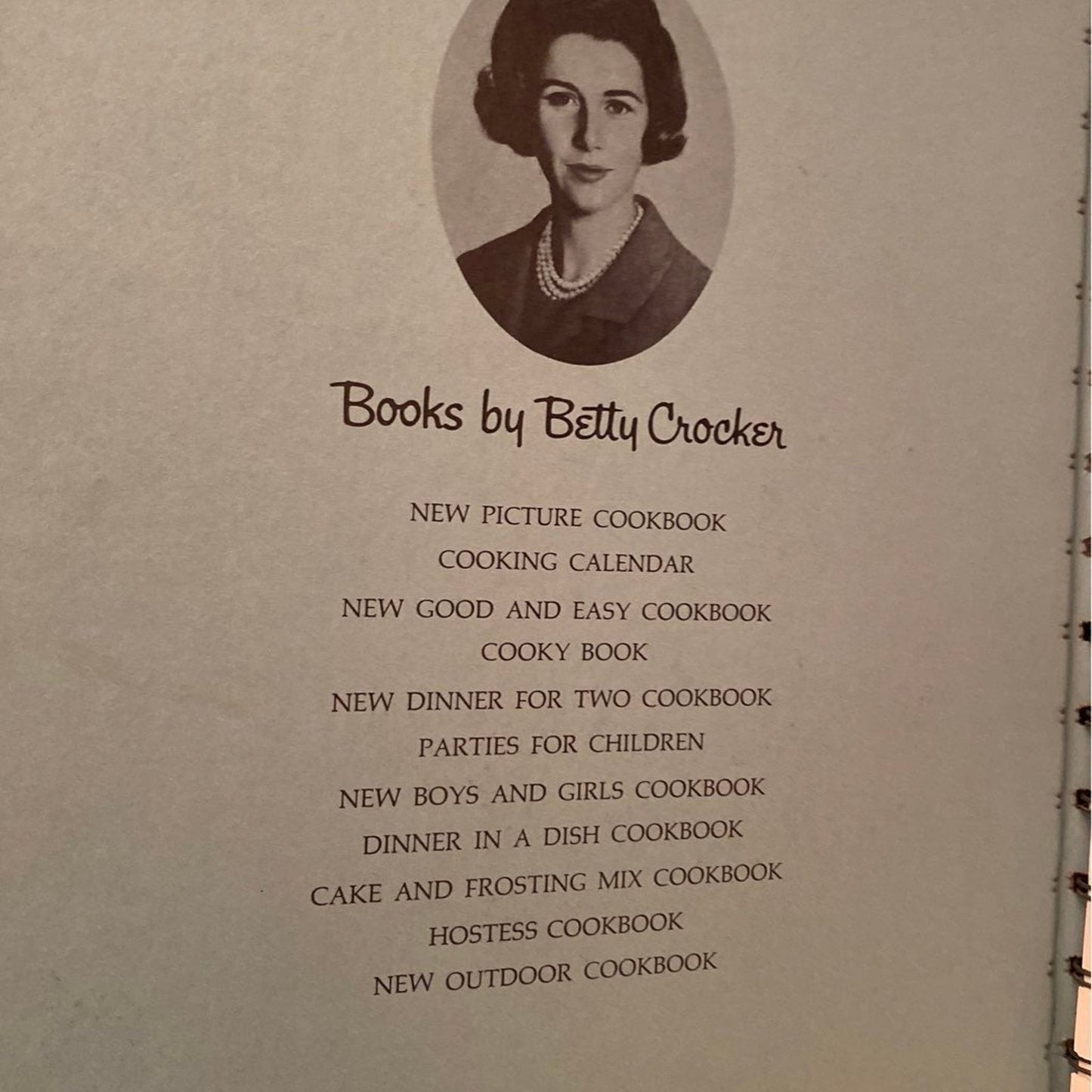 Betty Crocker Good & Easy cookbook