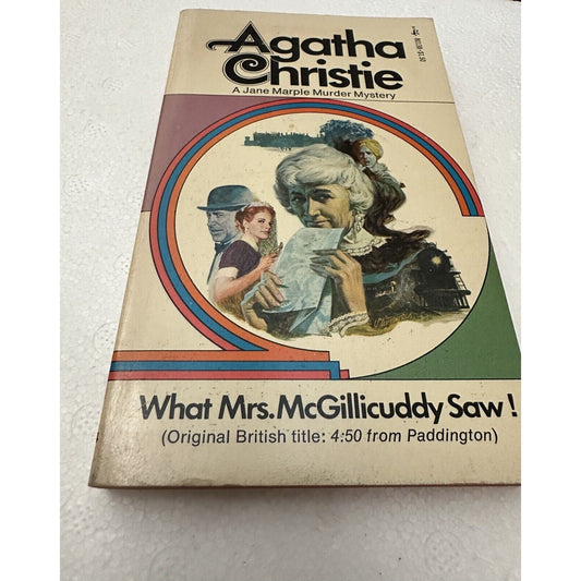 What Mrs. McGillicuddy saw,Agatha Christie, paperback, English edit.,USA, 1975.