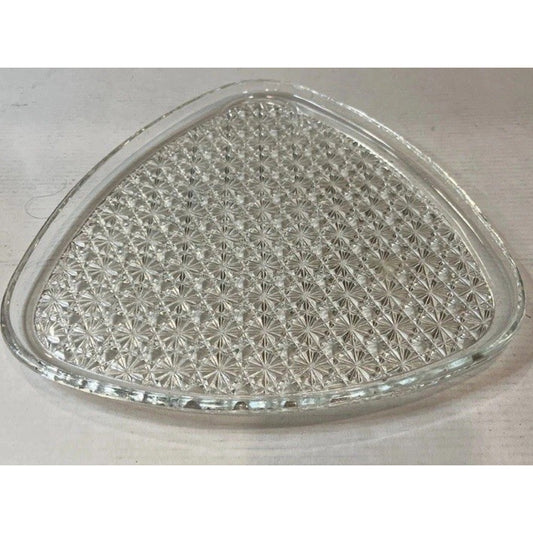 Vtg 1950s MCM Anchor Hocking Triangle Daisy & Button Glass Snack Plates 16 Plate