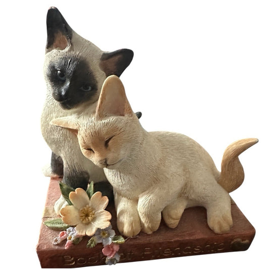 A Country Artist Kitten Tales Book of Friendship Cat Figurine CA04664