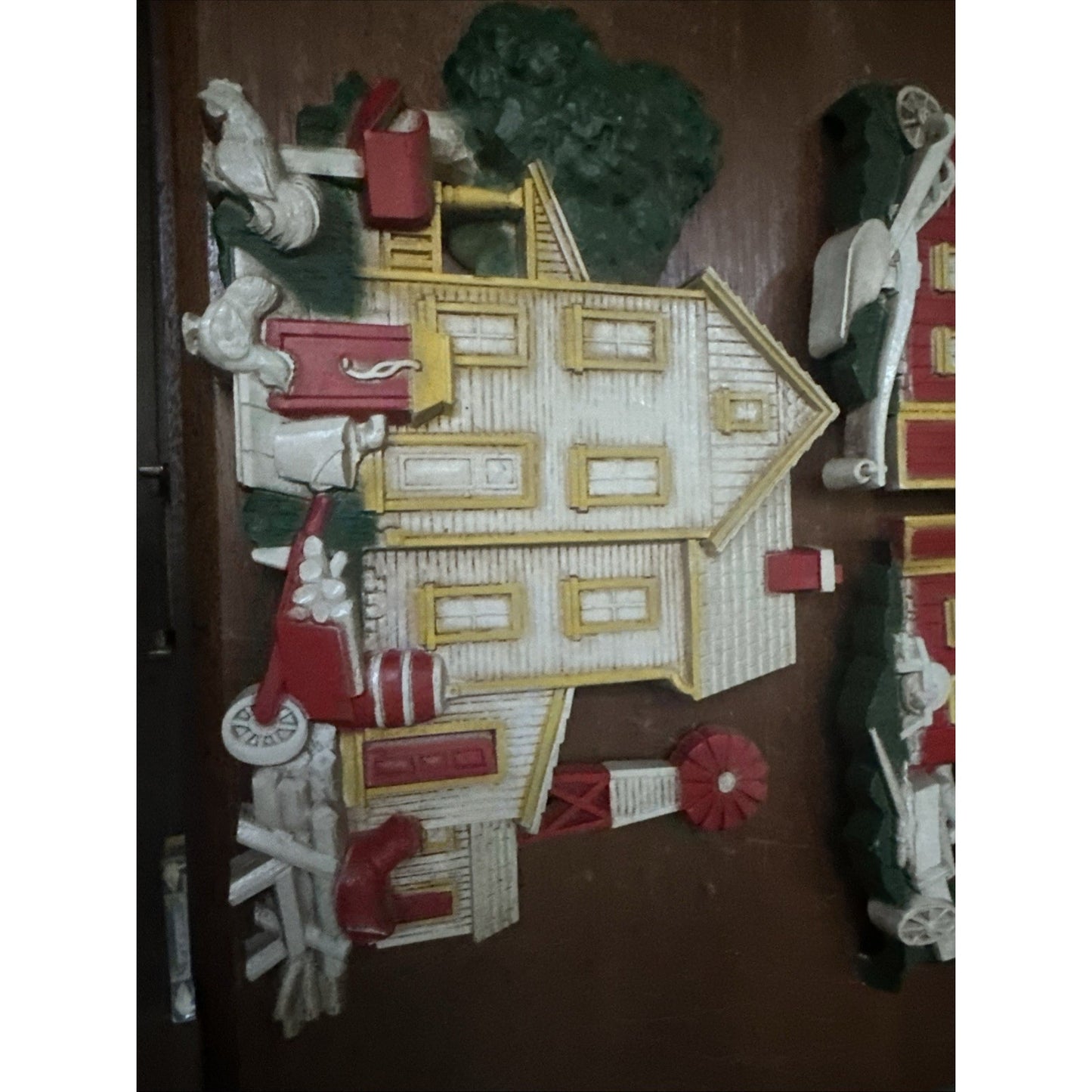 Vintage 1975 Homco Red Barn Farmhouse Wall Art Plaques Set 7369 USA
