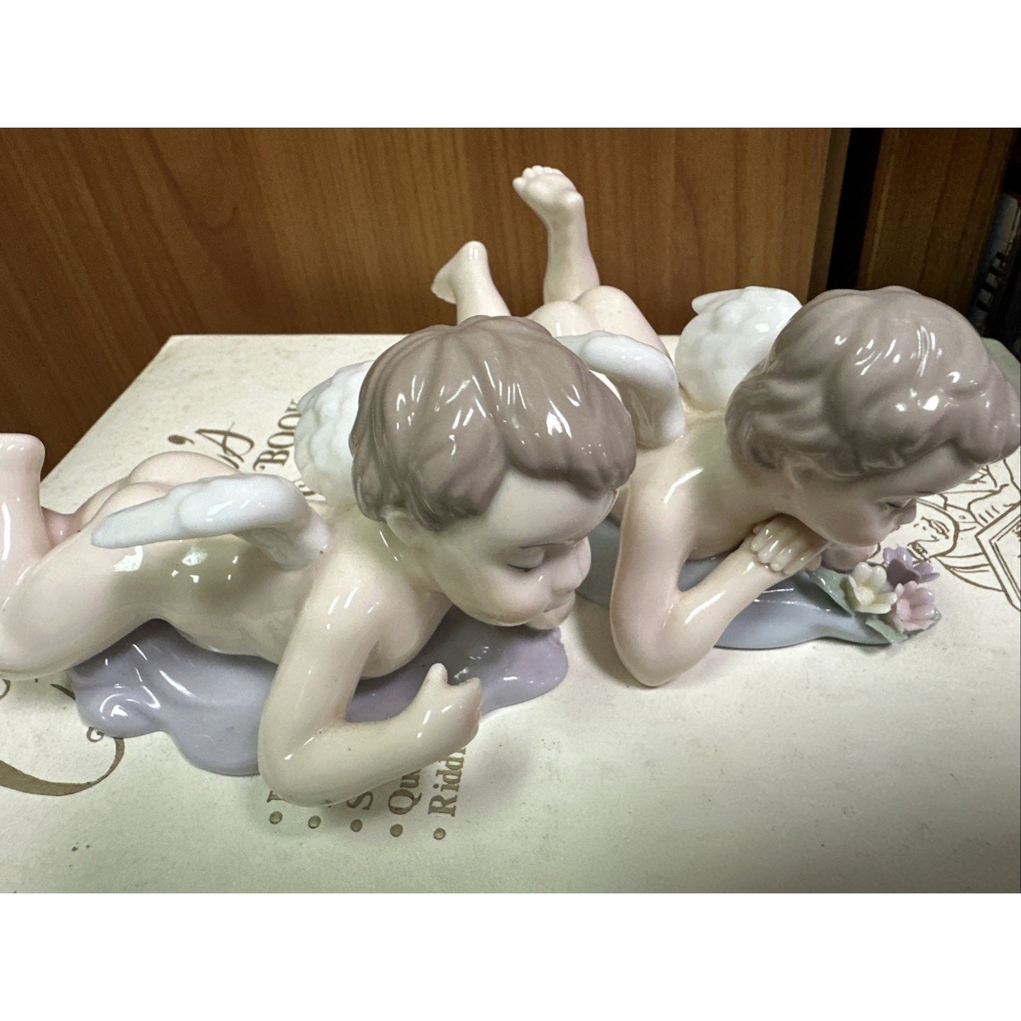 2003 Grandeur Noel 2 Pc. Porcelain Angels