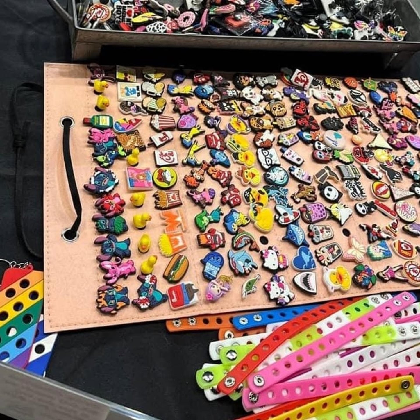 100 random croc charms