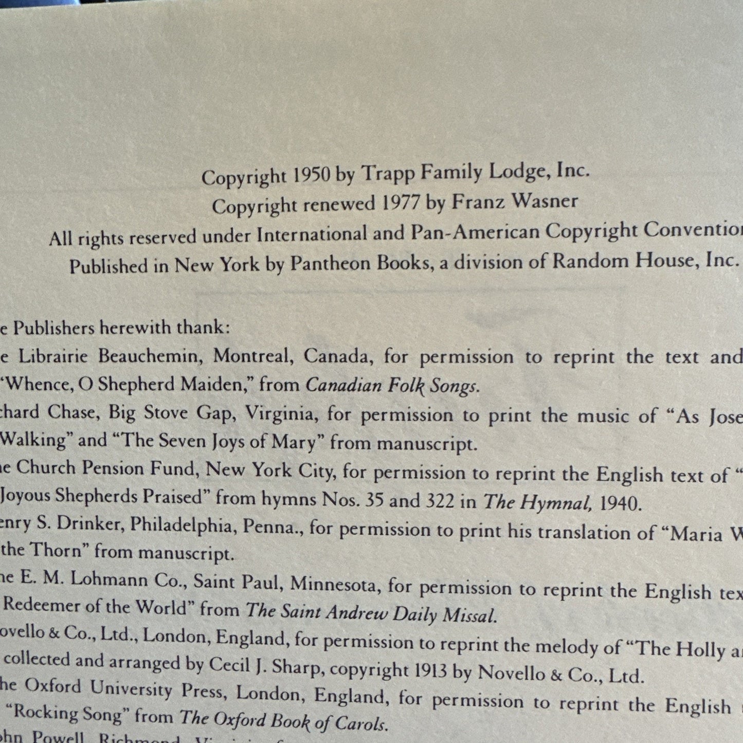 TRAPP FAMILY BOOK OF CHRISTMAS SONGS 1977 Franz Wasner ILLUS Agathe Trapp DJ -A
