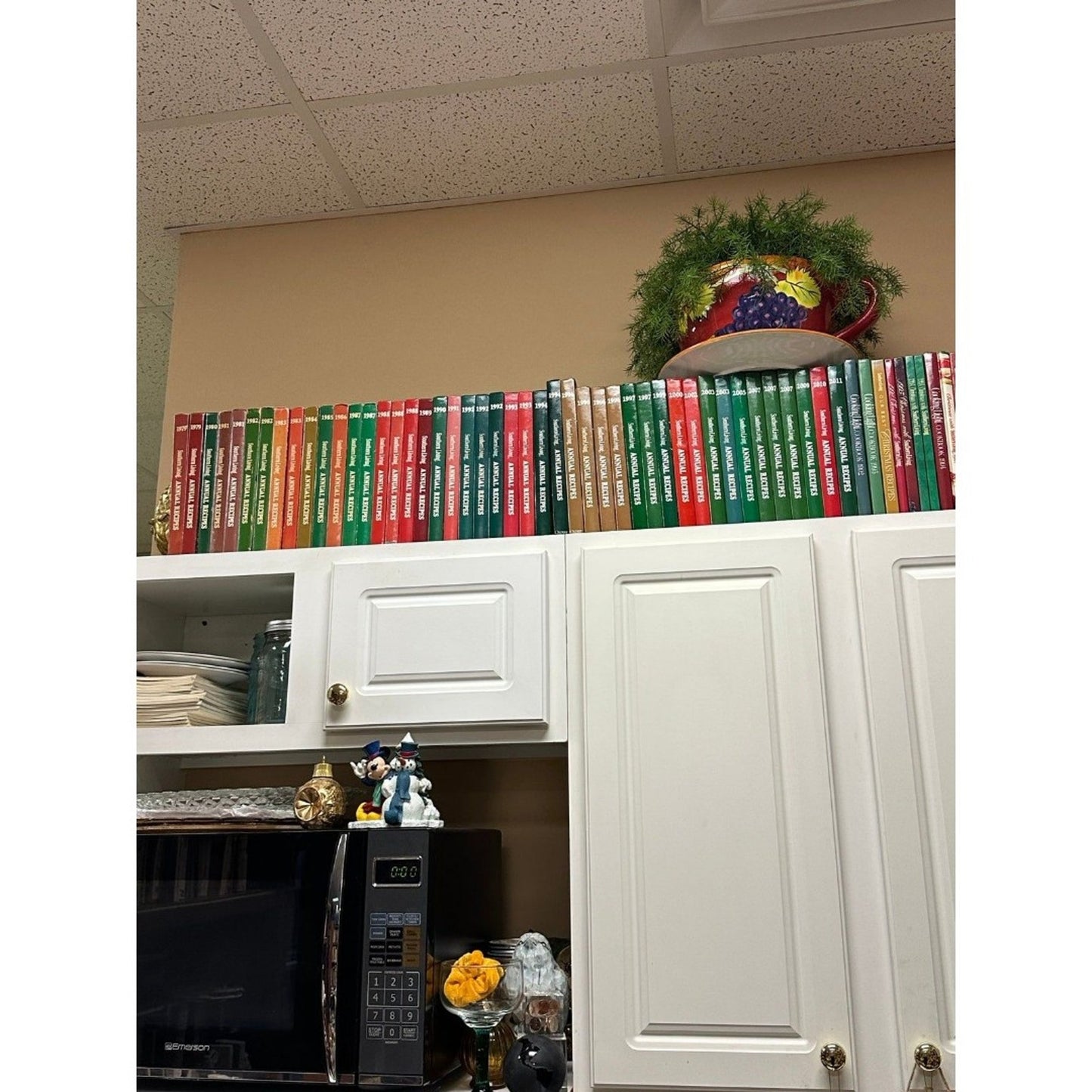Mix of over 20 pounds of cookbooks