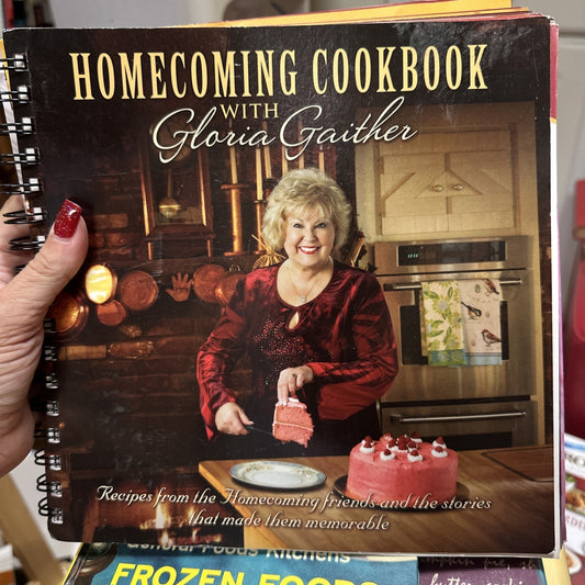 Homecoming Cookbook with Gloria Gaither 2010 Spiral Paperback EUC