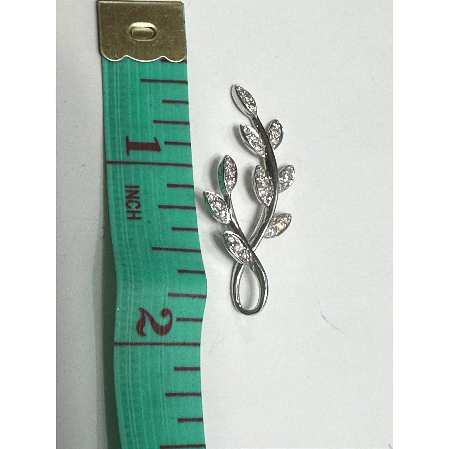 14K white Gold Diamond pendant,