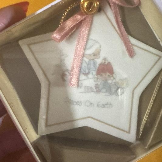 New PIECES ON EARTH Star Precious Moments Porcelain Sledding Ornament 216232