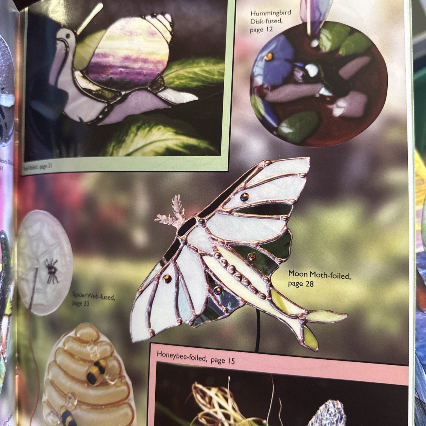 CKE Garden Art in Glass by Leslie Gibbs Stained Design Pattern Book 2001 OOP