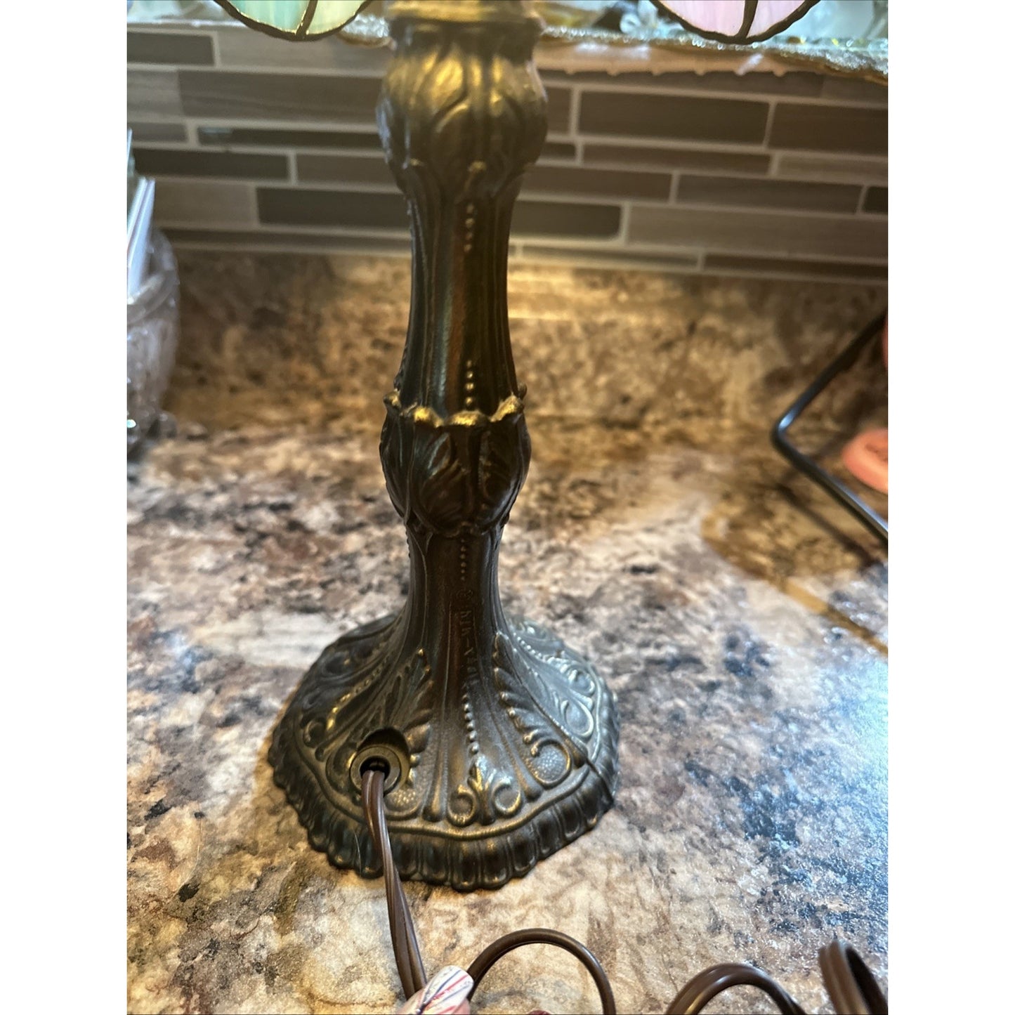 Vintage Tulip Heyco 31194 Glass Single Light Ascent Table Lamp Tiffany Style