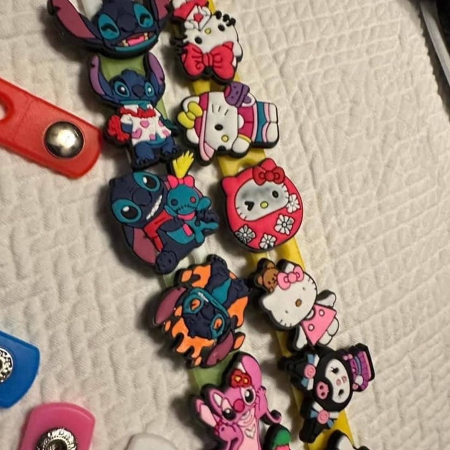 100 random croc charms