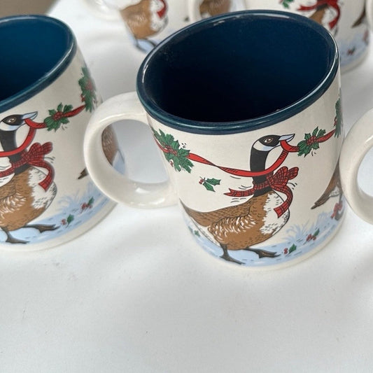 Holiday Mug Potpourri Press Christmas 2 Pc Set Coffee Tea Cup Vintage 1980’s