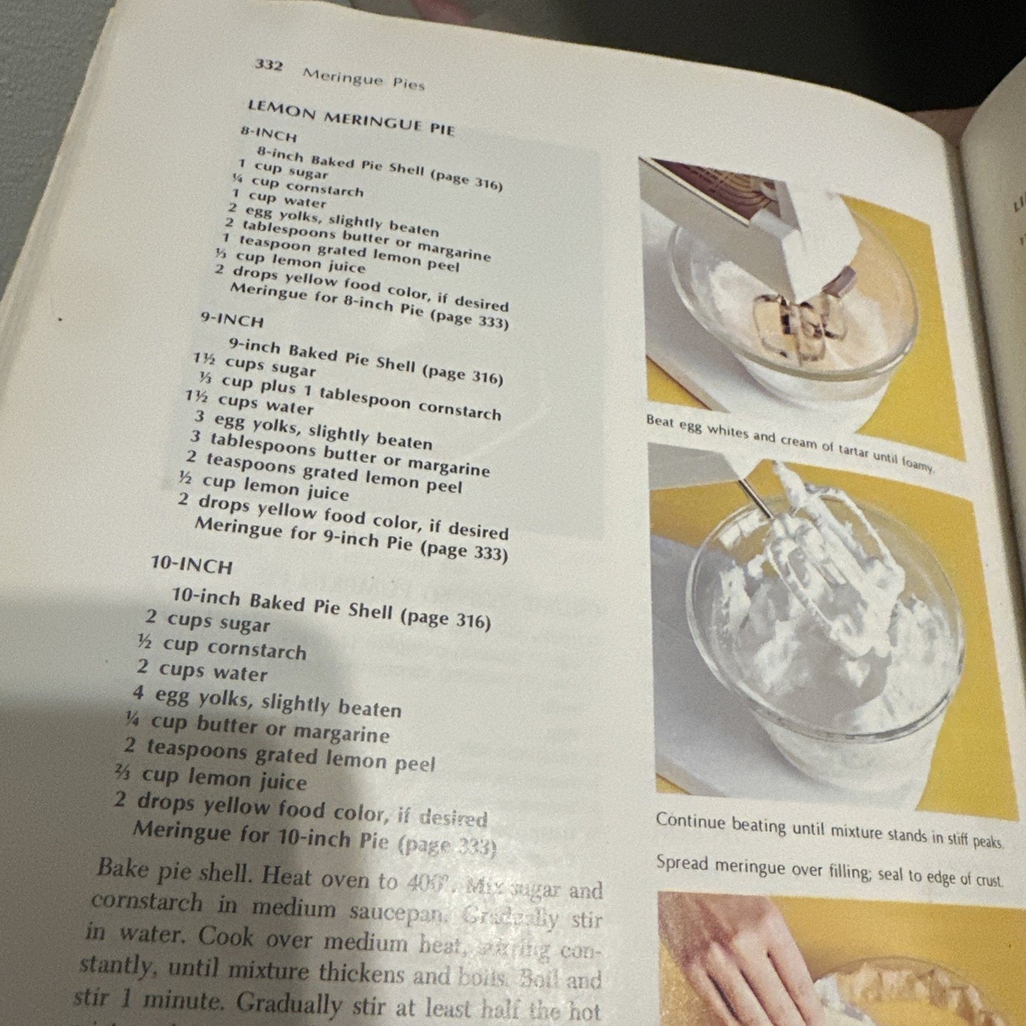 Betty Crocker's Cookbook SEARS Holiday Edition Pie Cover 1972 Vintage Hardcover