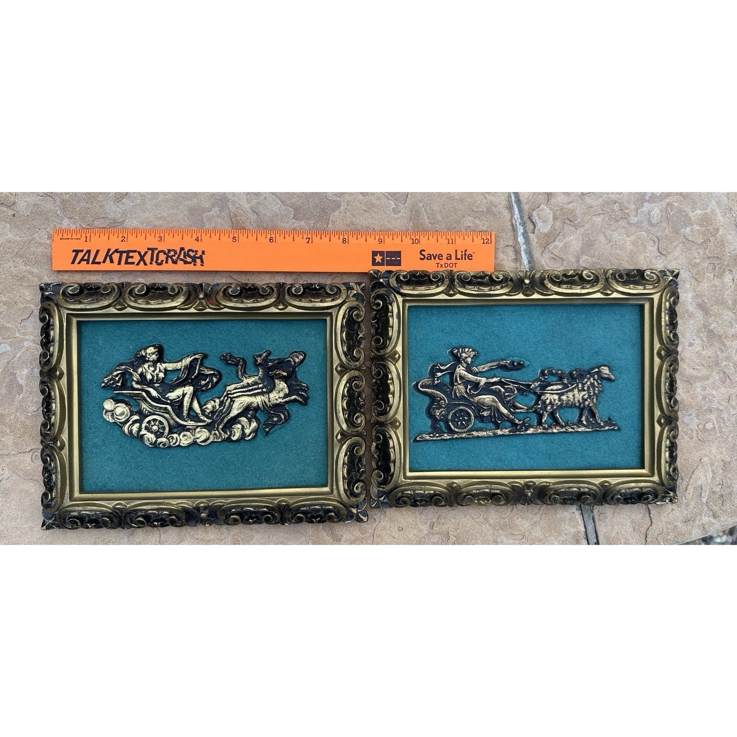 Vintage Clifford Art Studio Inc New York Masterpieces velvet Roman plaque