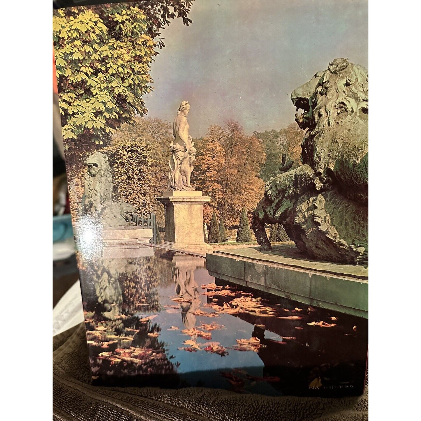 VINTAGE 1978 1st English Edition VERSAILLES by Gerald Van Der Kemp