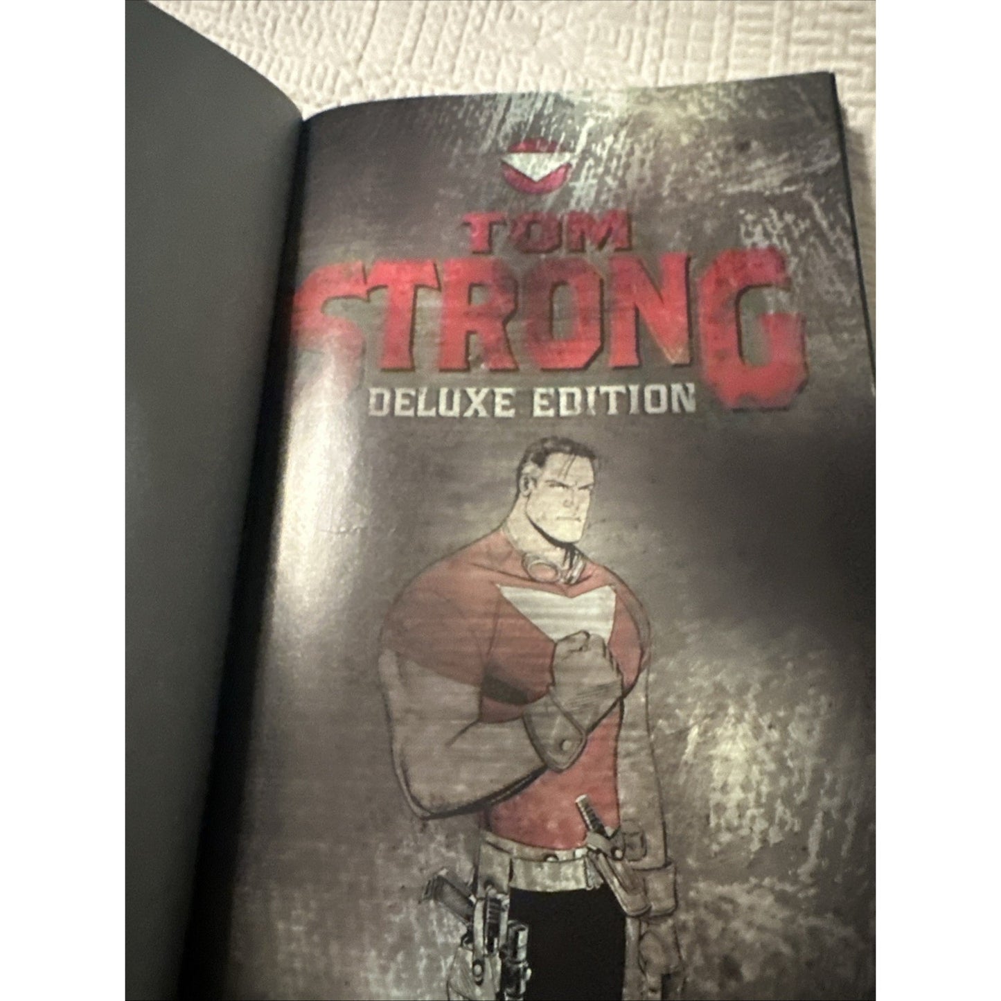 Tom Strong Deluxe Edition Volume 1 (2009) Alan Moore