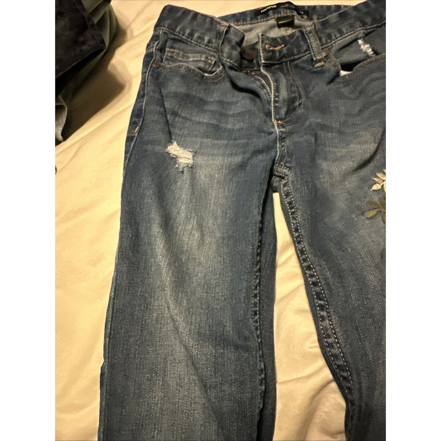 Harper Jeans Women's 28 Blue Denim Floral Stretch 5-Pockets Embroidered Skinny