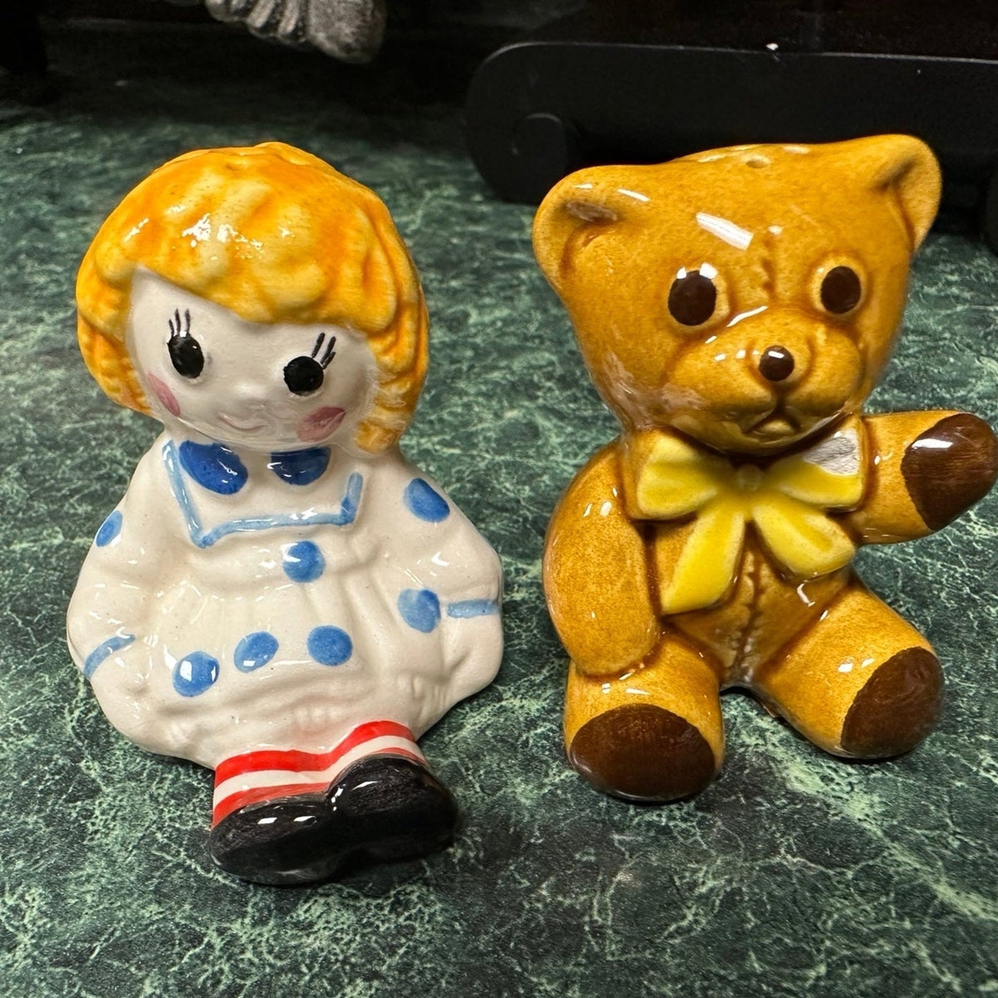 Avon Raggedy Ann Doll & Teddy Bear Salt and Pepper Shakers. Vintage