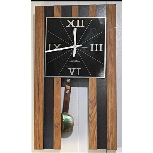Vtg 2414 Seth Thomas Mid Century Pendulum Wall Clock Modern Retro Roman Numerals