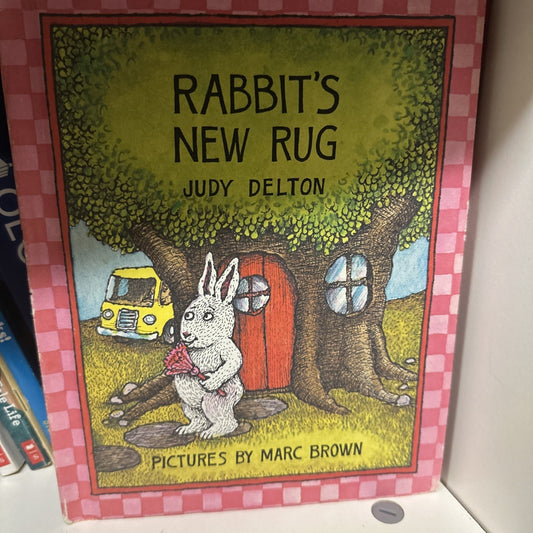 Rabbit's New Rug by Judy Delton and Marc Brown (1979, Hardcover)