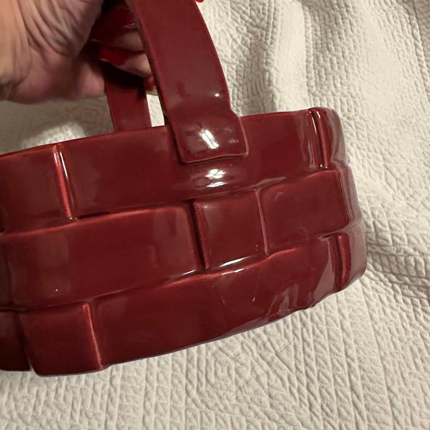Woven ceramic basket 8x6x6