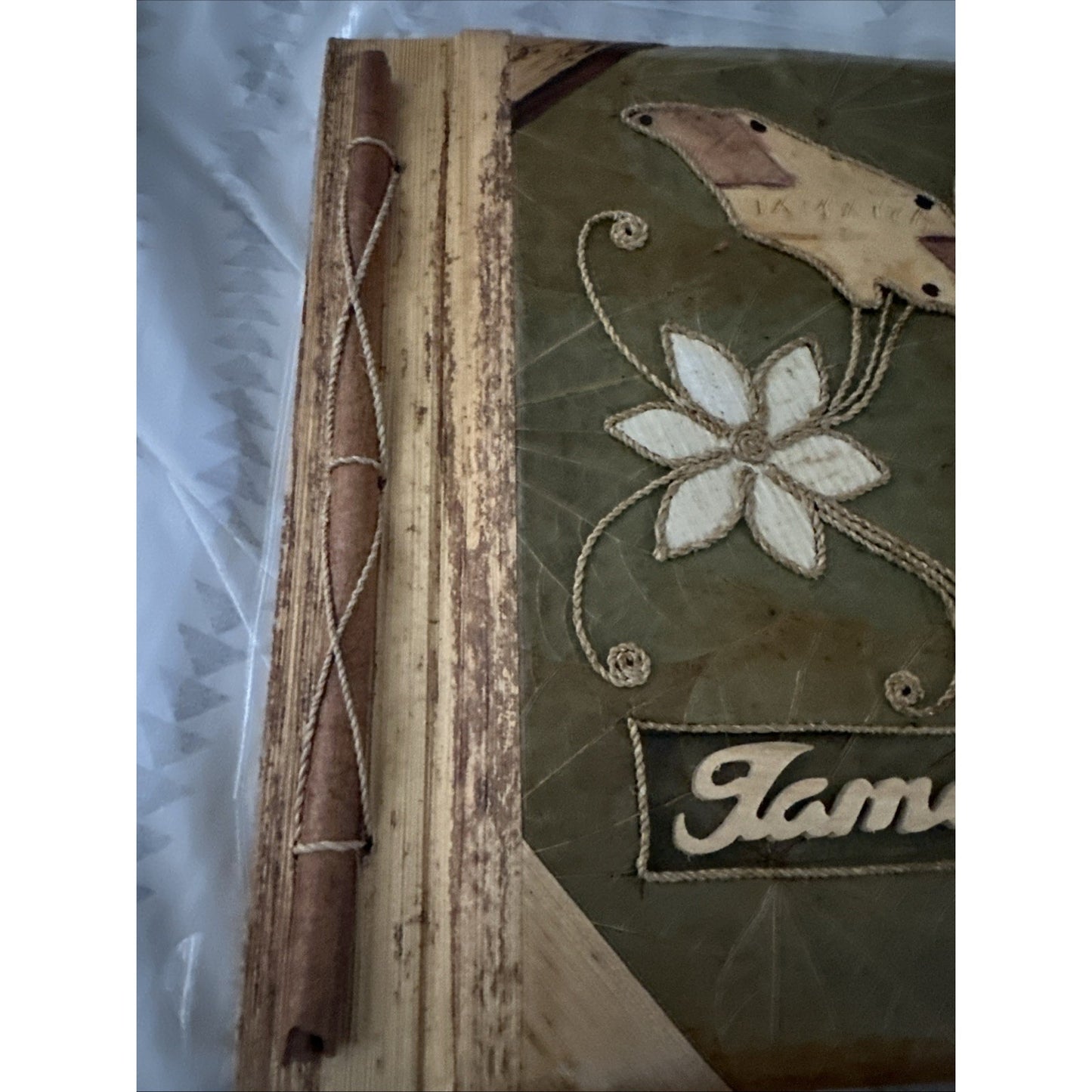 VTG Handmade Banana Leaf Jamaica Photo Album Tiki Wood Scrapbook One Of A Kind
