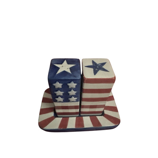 Star & Stripe Salt Pepper Shaker Set Patriotic America Independence Day 4th July