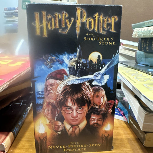 Harry Potter and the Sorcerers Stone (VHS, 2002, Includes 5 Additional Minutes)