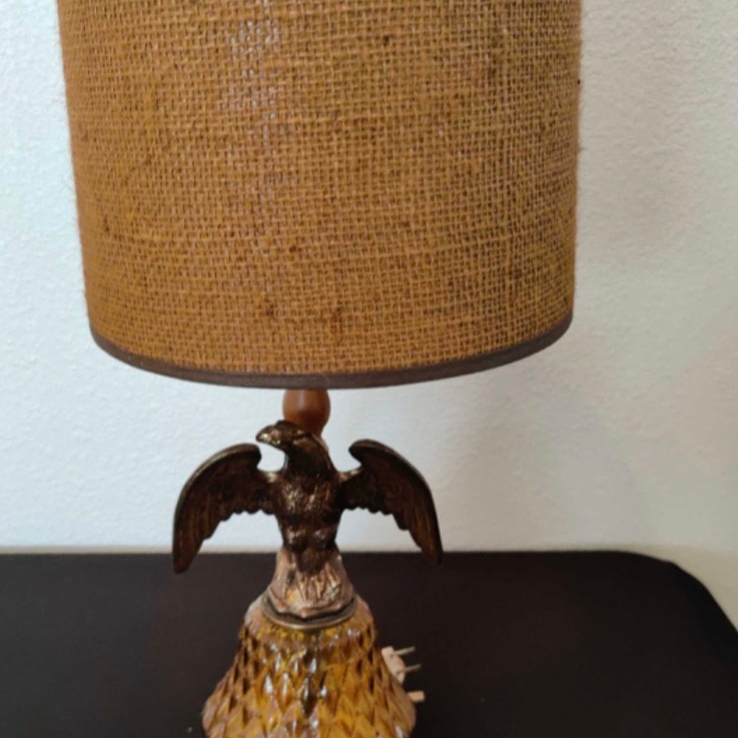 Vintage Mid Century  Eagle Art LAMP Tested Works. MCM