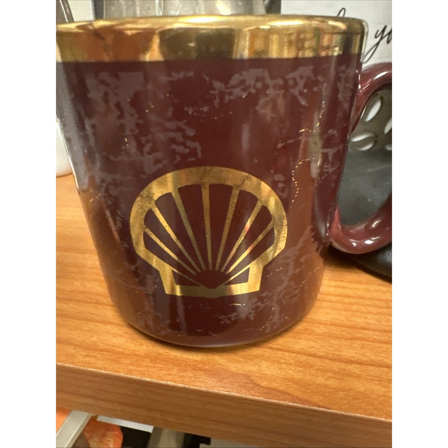 TAMS Vintage Shell Oil Gas Maroon & Gold Ceramic Coffee Mug Memorabilia