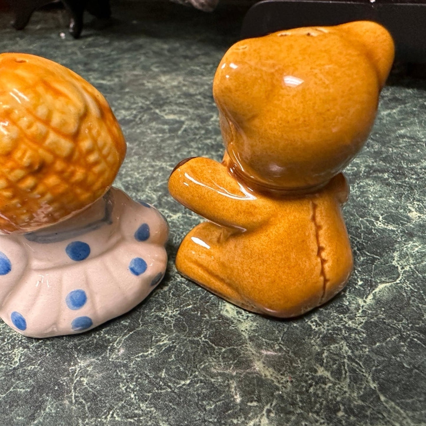 Avon Raggedy Ann Doll & Teddy Bear Salt and Pepper Shakers. Vintage