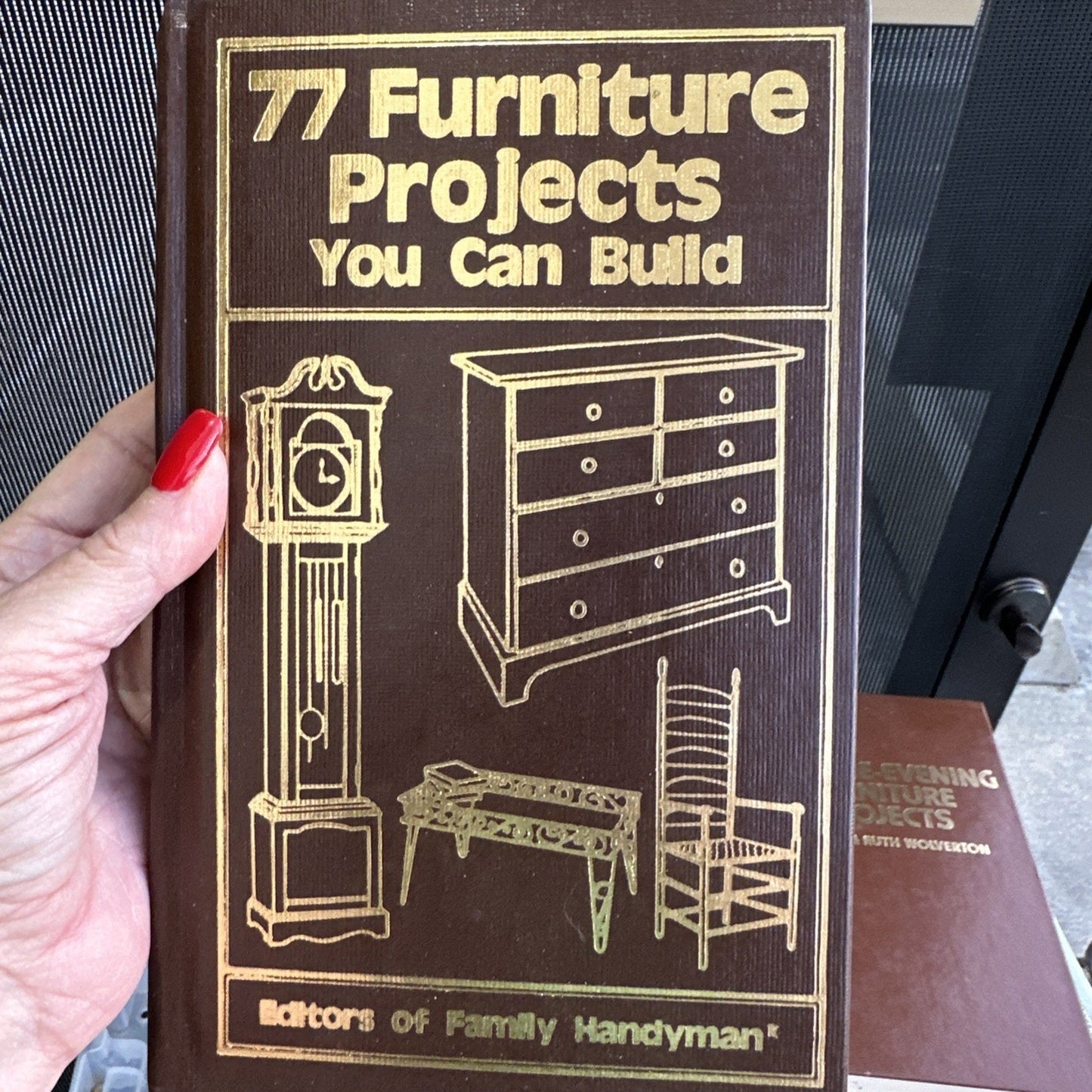 77 Furniture Projects You Can Build