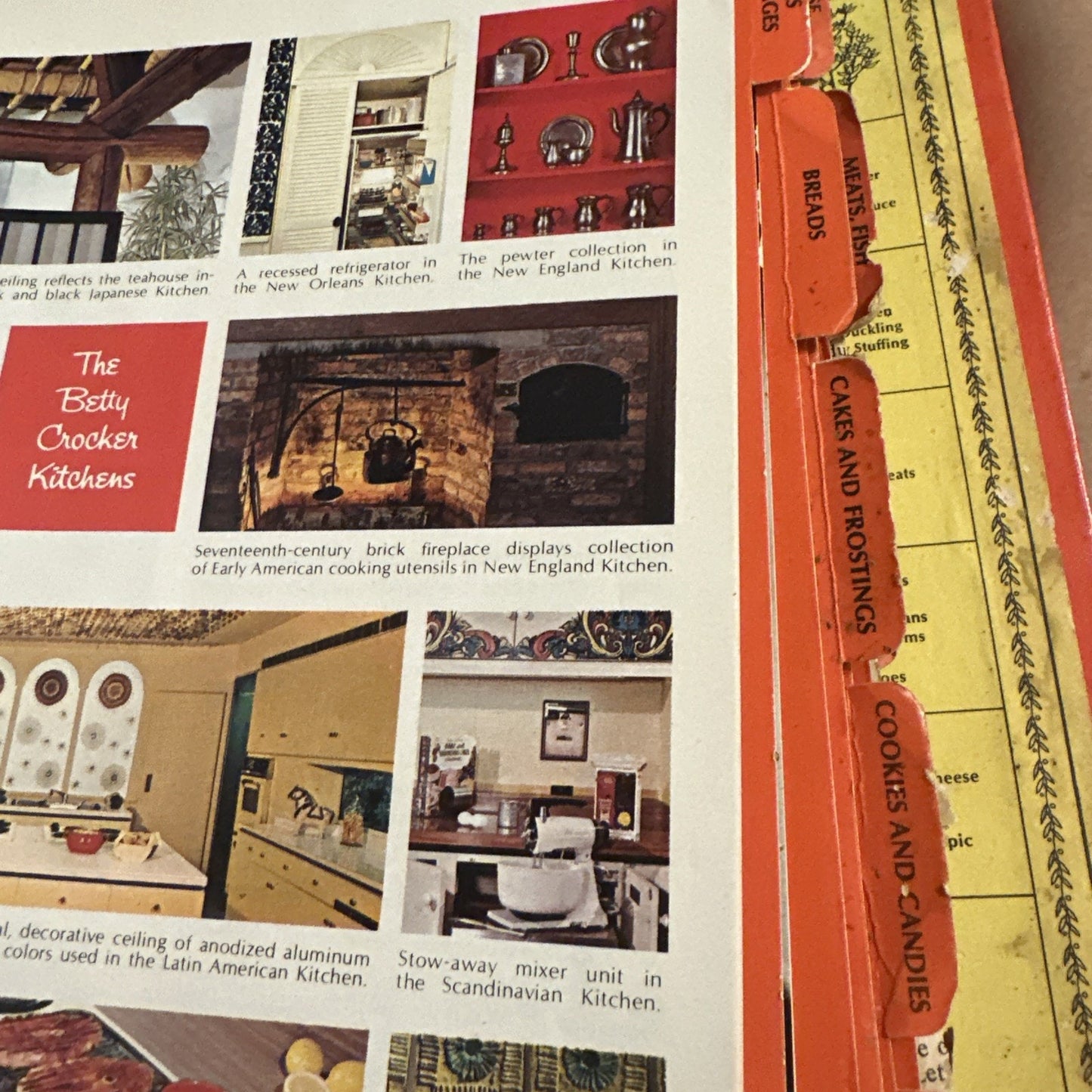 Vintage Betty Crocker Red Pie 5-Ring Binder Cookbook 1972 13th Printing