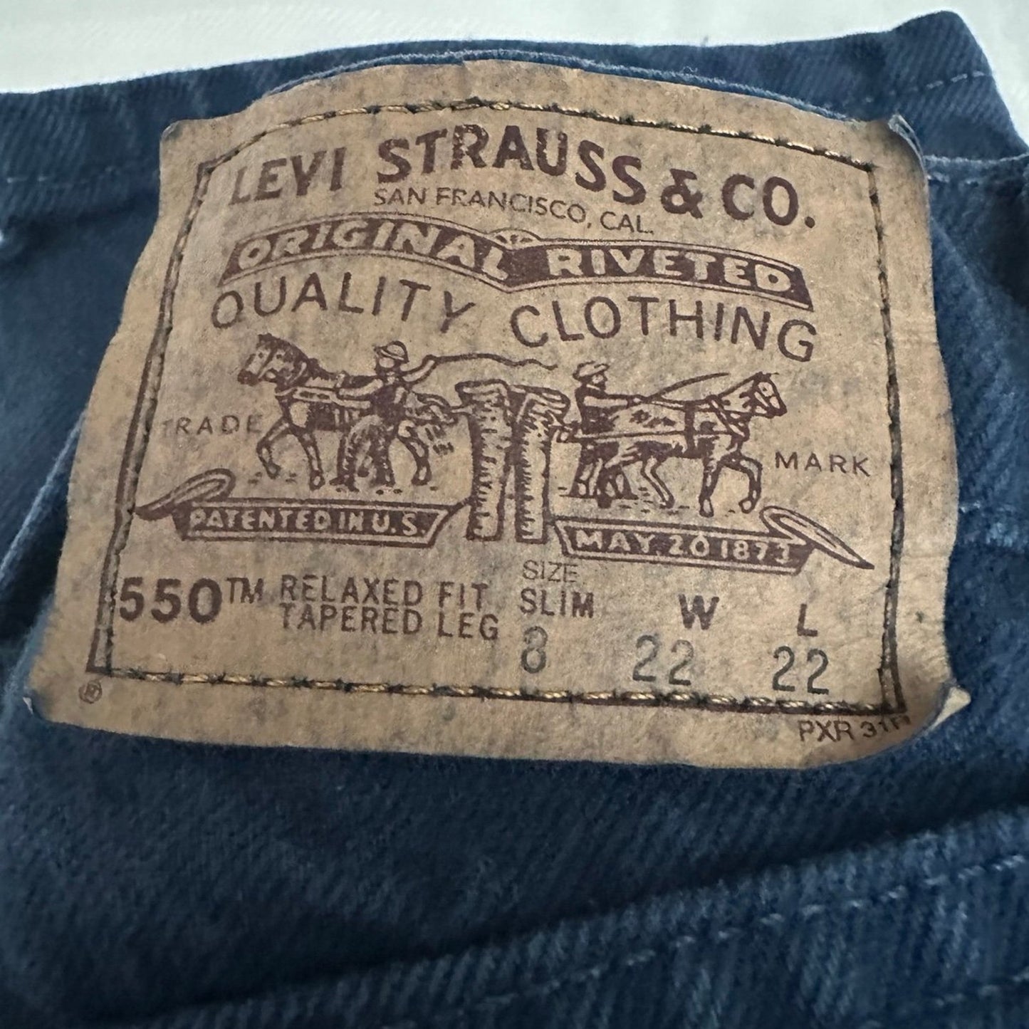 Vintage Boys Levi’s 550 Slim Jeans size 8 boys