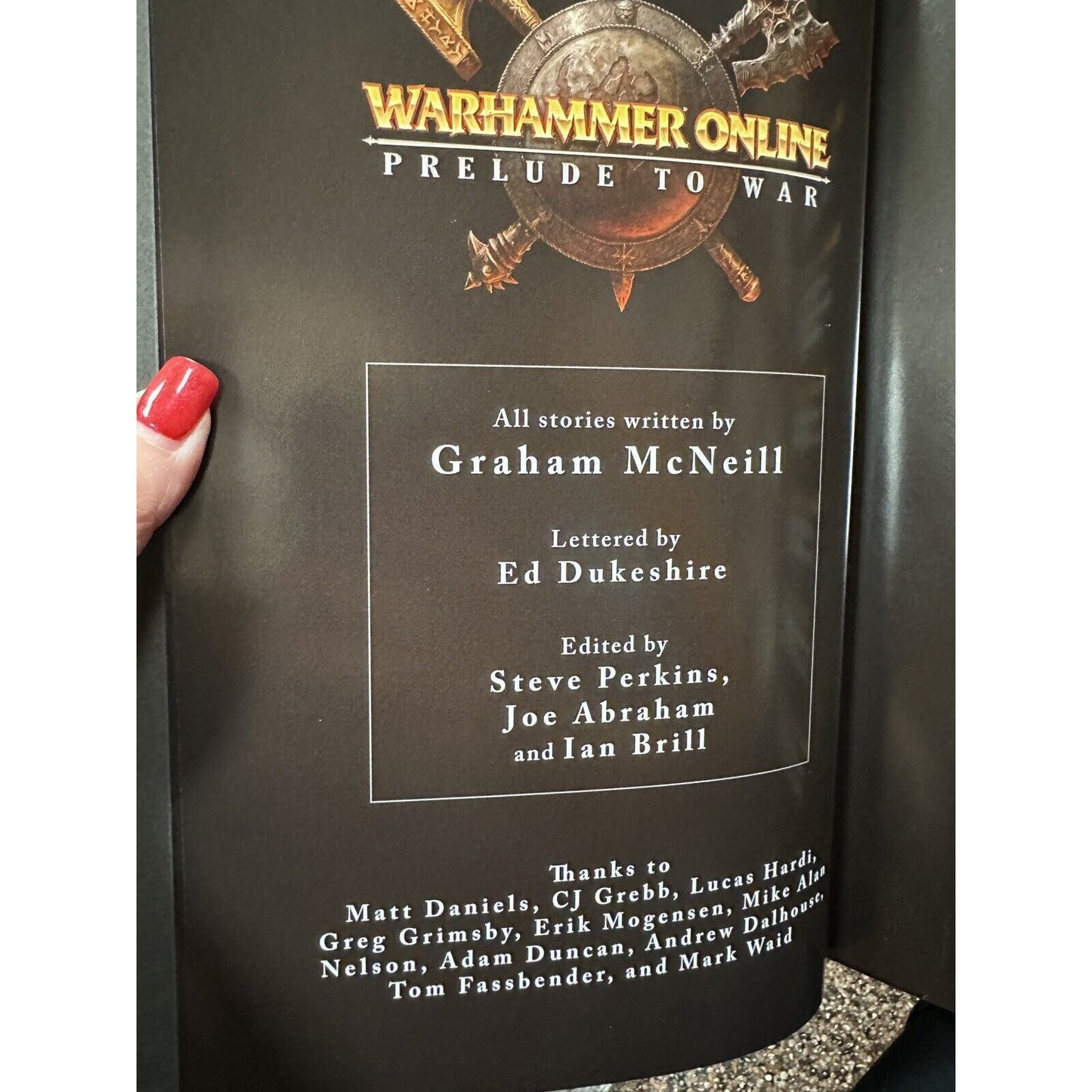 Warhammer Online TWO hardcover books: Prelude to War & The Art of Warhammer